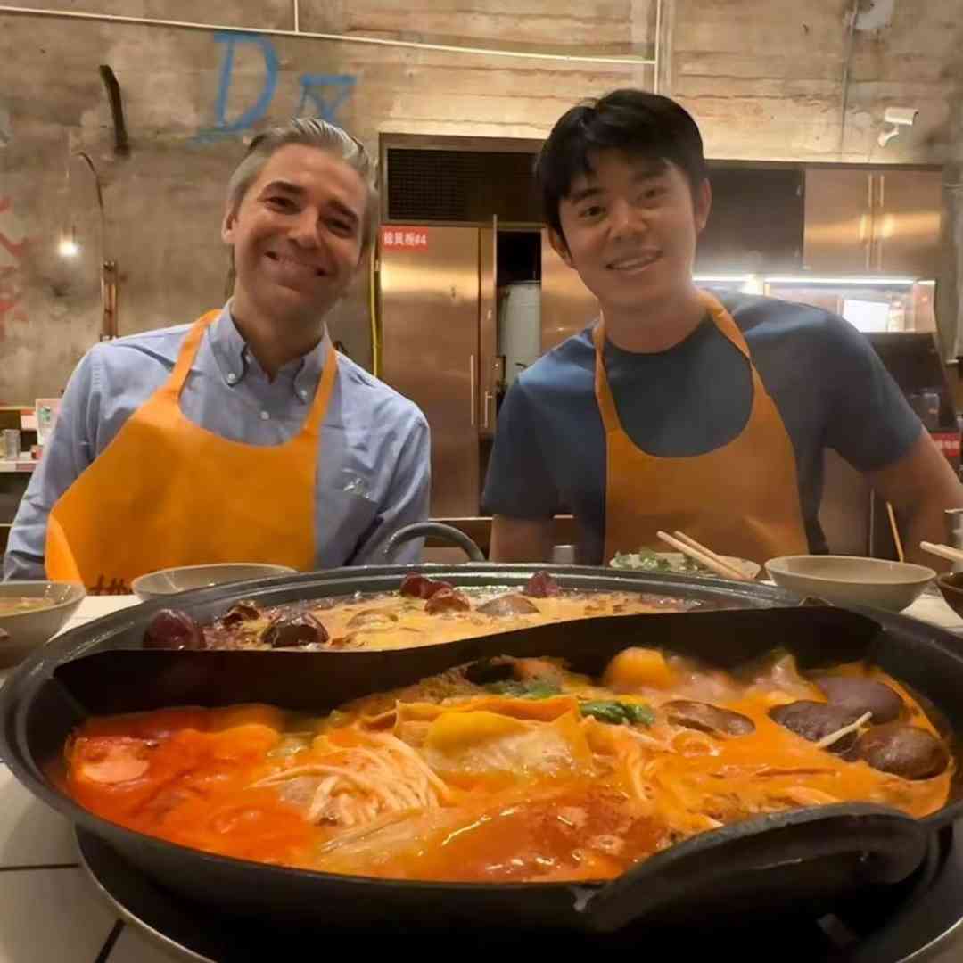 Chongqing Food Tour | Chongqing Street Food | Jay Chongqing Tour